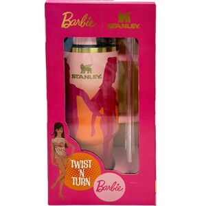 Stanley x Barbie 60s Twist 'N Turn 40 oz Quencher tumbler